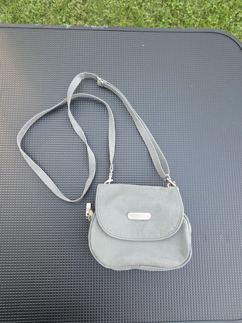 Baggalini Crossbody